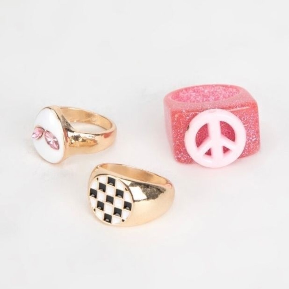Full Tilt NWT 3 Pack Checkered Alien Peace Ring Set Size 7
